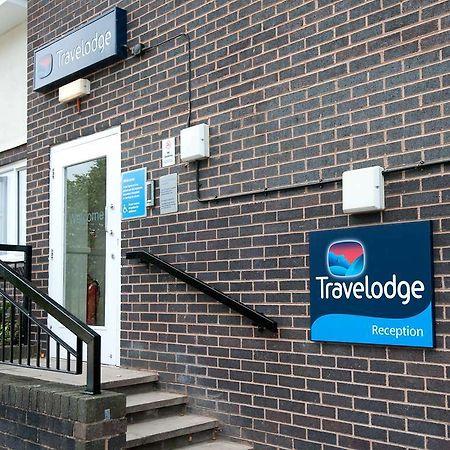 Travelodge Chester Warrington Road Buitenkant foto