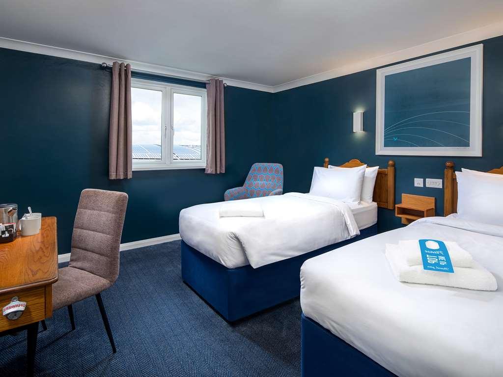 Travelodge Chester Warrington Road Kamer foto